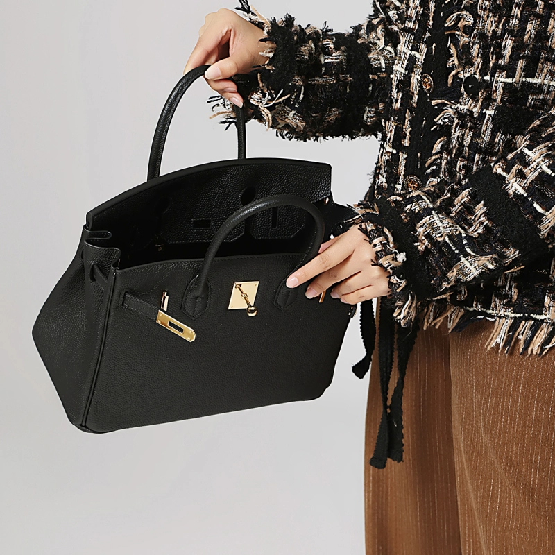 Opus - Black